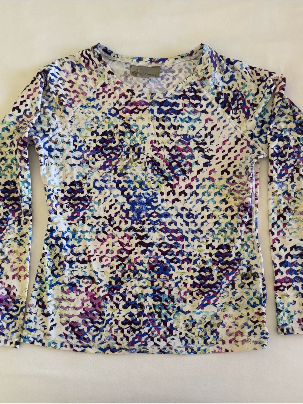 Athleta size medium dri-fit long sleeved top. EUC.